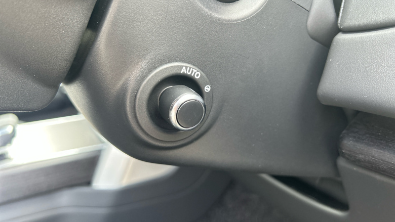 Land Rover Range Rover 3.0 P460e SE 4dr Auto Estate